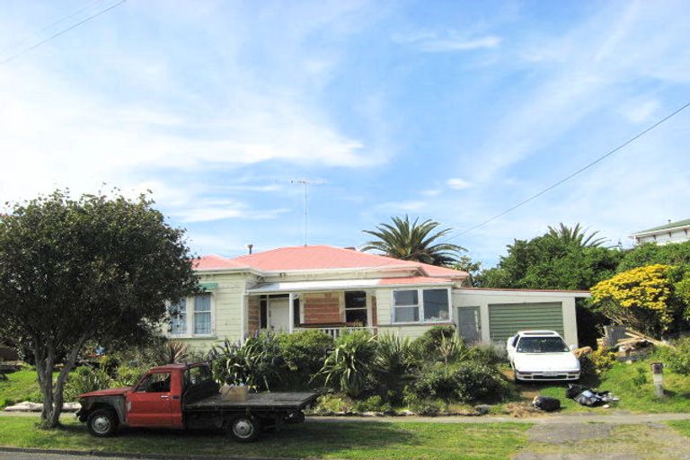 Photo of property in 118 Gonville Avenue, Gonville, Whanganui, 4501