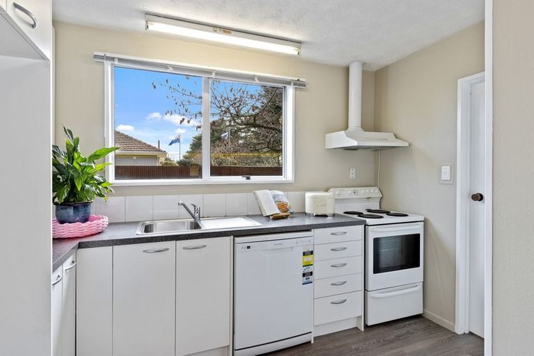 Photo of property in 44a Kathleen Crescent, Hornby, Christchurch, 8042