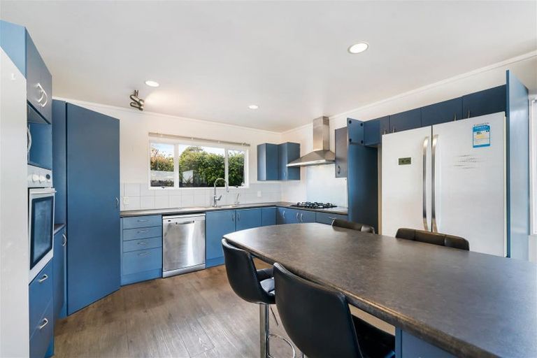 Photo of property in 4 Castaway Place, Gulf Harbour, Whangaparaoa, 0930