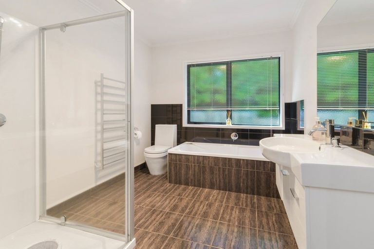 Photo of property in 128 Iles Road, Lynmore, Rotorua, 3010