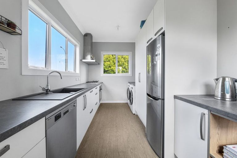 Photo of property in 466 Broadway, Stratford, 4332