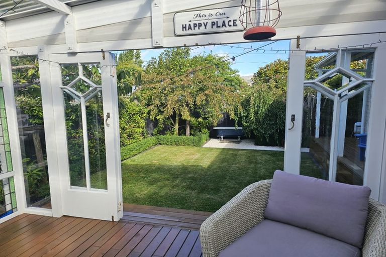 Photo of property in 25 Tainui Street, Somerfield, Christchurch, 8024