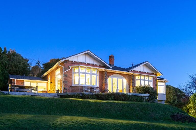 Photo of property in 11 Merchiston Street, Andersons Bay, Dunedin, 9013