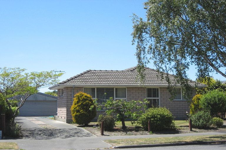 Photo of property in 34 Cottonwood Street, Parklands, Christchurch, 8083