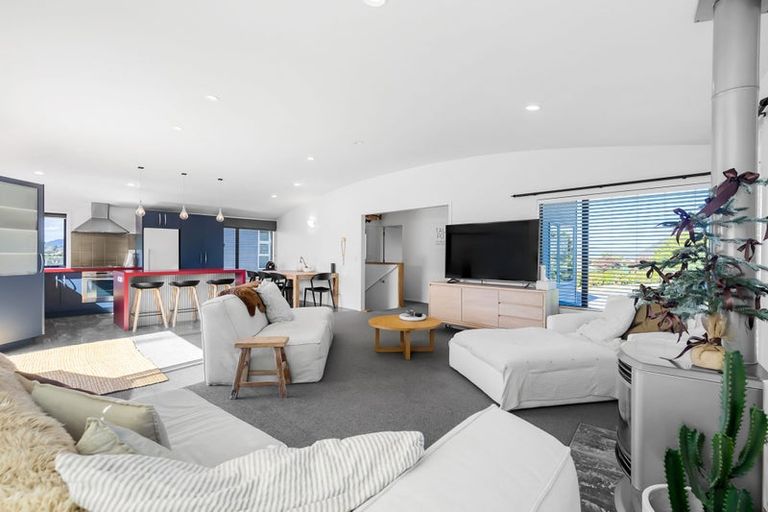 Photo of property in 2/2 Rhodes Fall, Rangatira Park, Taupo, 3330