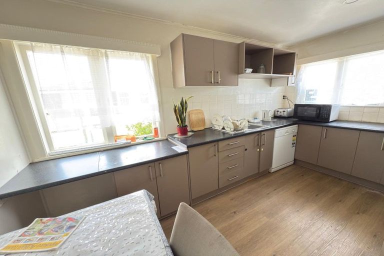 Photo of property in 9 Cosgrave Road, Papakura, 2110