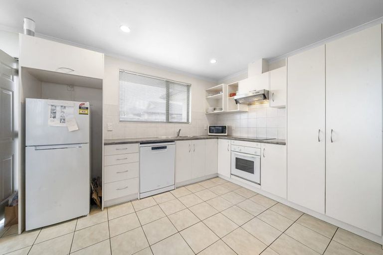 Photo of property in 5 Dapple Place, Flat Bush, Auckland, 2019