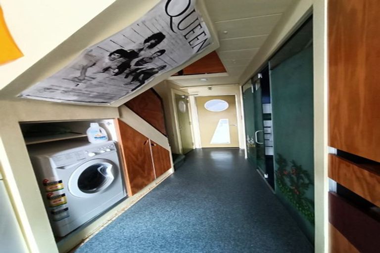 Photo of property in Qba Apartments, 1b/51 Webb Street, Mount Cook, Wellington, 6011