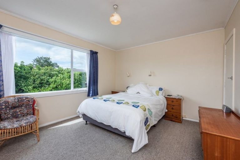 Photo of property in 31 Raumati Road, Raumati Beach, Paraparaumu, 5032