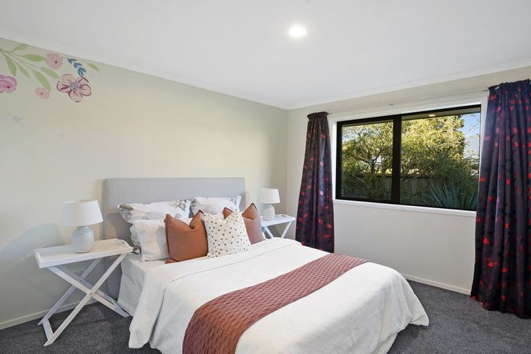 Photo of property in 34 Puhara Avenue, Parklands, Christchurch, 8083