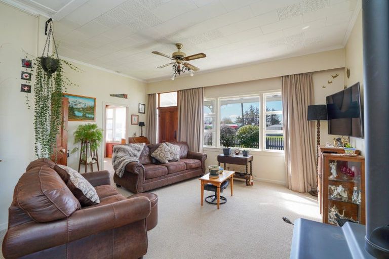 Photo of property in 51 Elles Road, Otautau, 9610