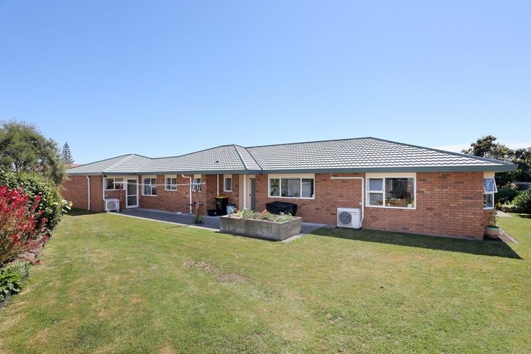 Photo of property in 5a Carthew Street, Feilding, 4702