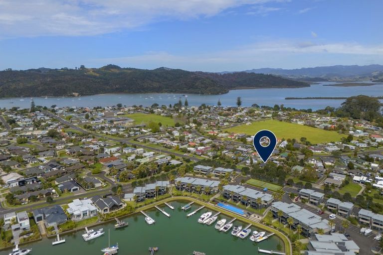 Photo of property in 52 South Highway East, Whitianga, 3510