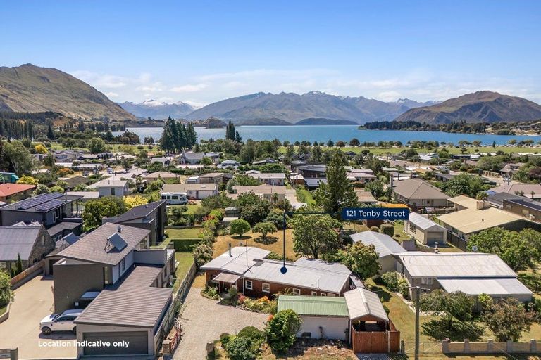 Photo of property in 121 Tenby Street, Wanaka, 9305