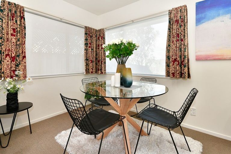 Photo of property in 13a Joydon Place, Stanmore Bay, Whangaparaoa, 0932