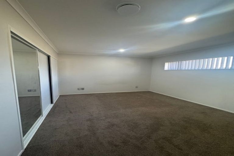 Photo of property in 58b Cambridge Terrace, Papatoetoe, Auckland, 2025