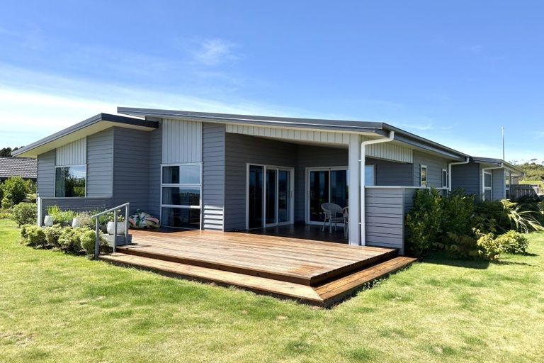 Photo of property in 11 Racecourse Terrace Rise, Hokitika, 7882
