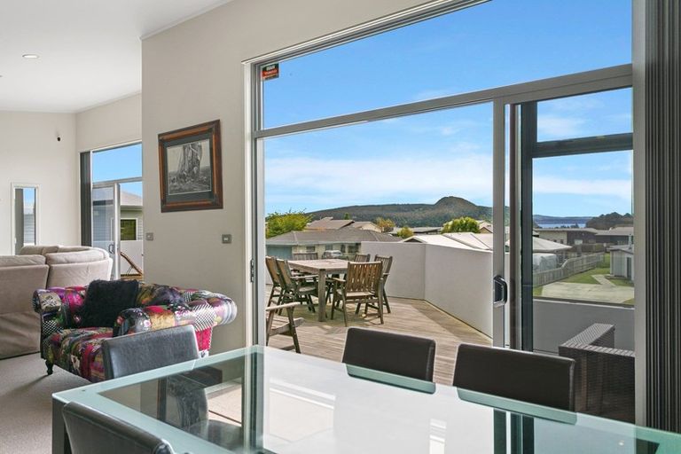 Photo of property in 12 Marshall Close, Motuoapa, Turangi, 3382