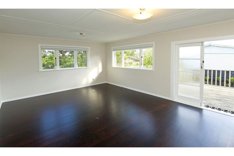 Photo of property in 25 Brandon Road, Manly, Whangaparaoa, 0930