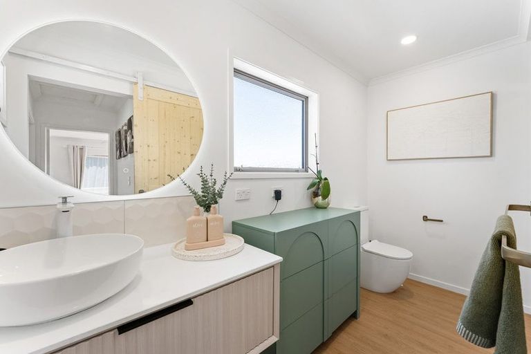 Photo of property in 34b Simpson Road, Papamoa Beach, Papamoa, 3118