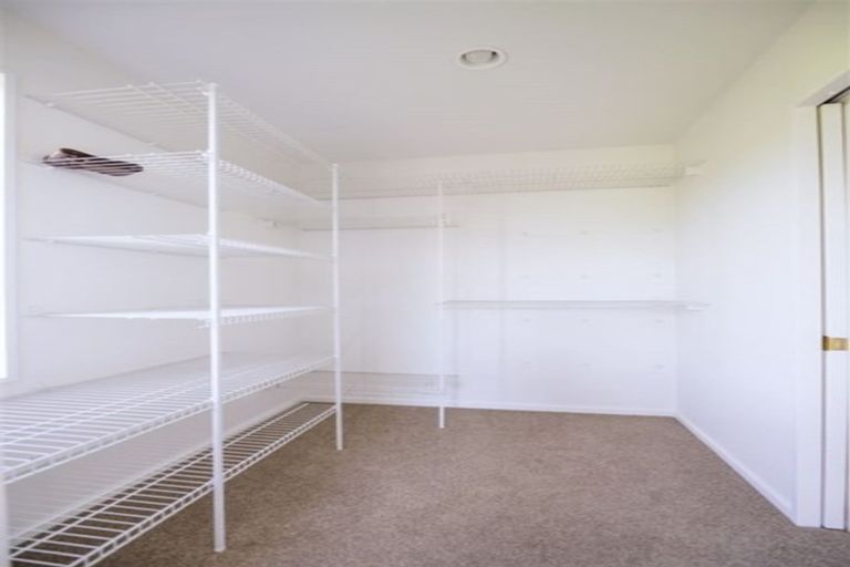 Photo of property in 6 Lady Nugent Lane, Halswell, Christchurch, 8025