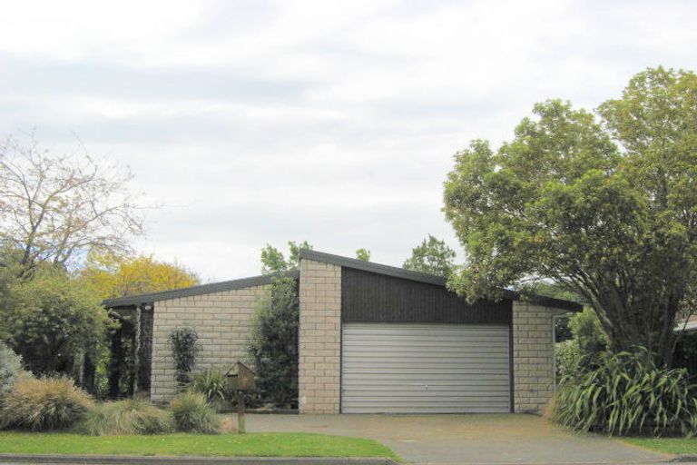 Photo of property in 26 Gladstone Road, Woodend, 7610