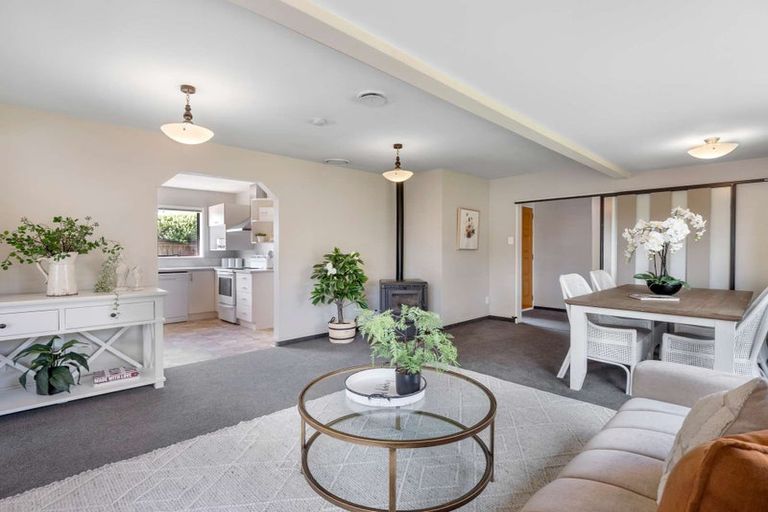 Photo of property in 32 Rearsby Drive, Halswell, Christchurch, 8025