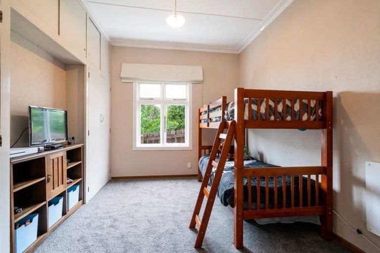 Photo of property in 30 Ventnor Street, Mornington, Dunedin, 9011