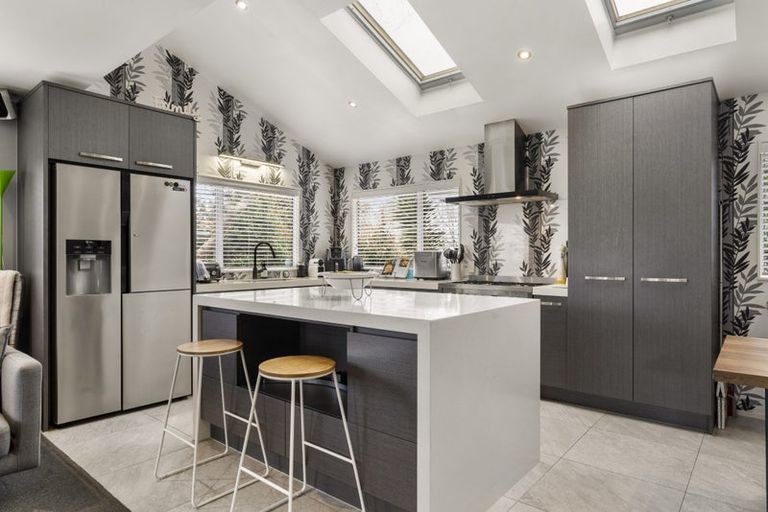 Photo of property in 19 Patons Road, Howick, Auckland, 2014