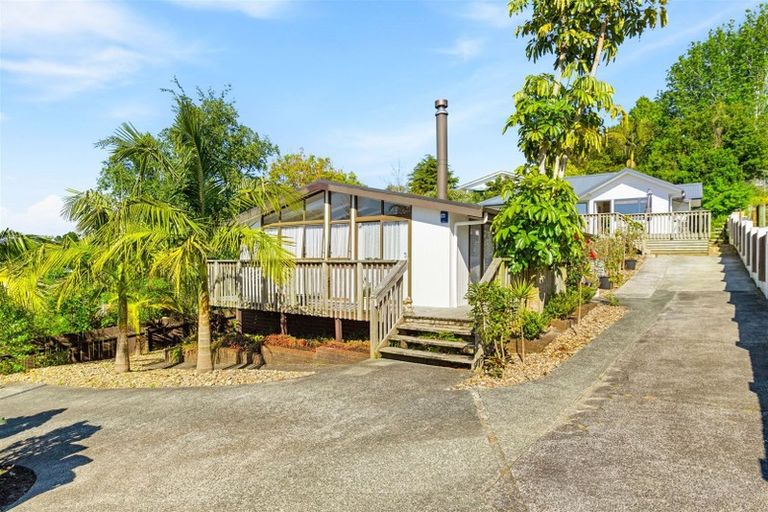 Photo of property in 5 Kemp Road, Massey, Auckland, 0614