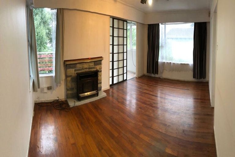 Photo of property in 47 Christmas Road, Manurewa, Auckland, 2102