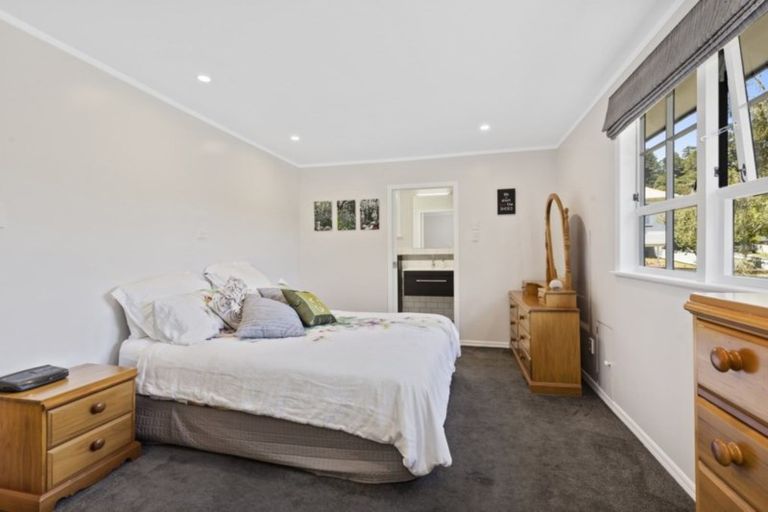 Photo of property in 89 Manuka Street, Stokes Valley, Lower Hutt, 5019