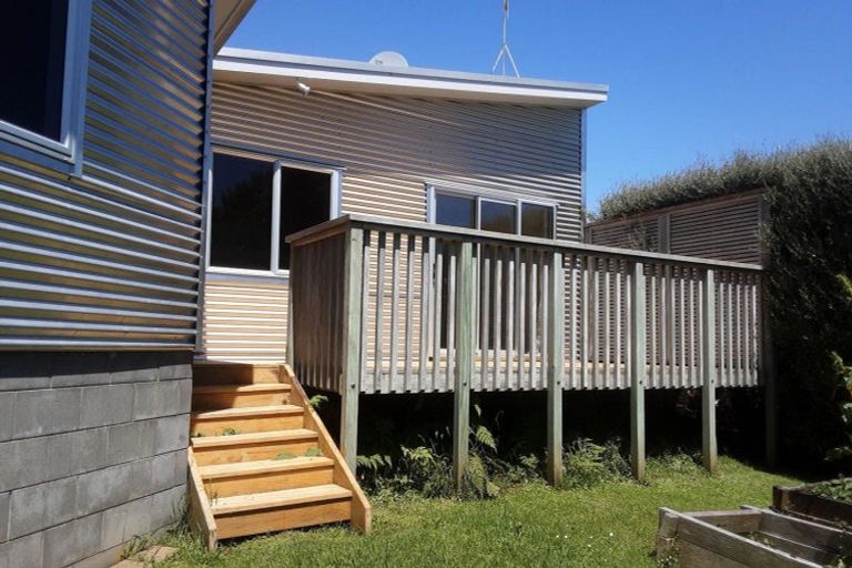 Photo of property in 4a Rahui View, Oakura, 4314