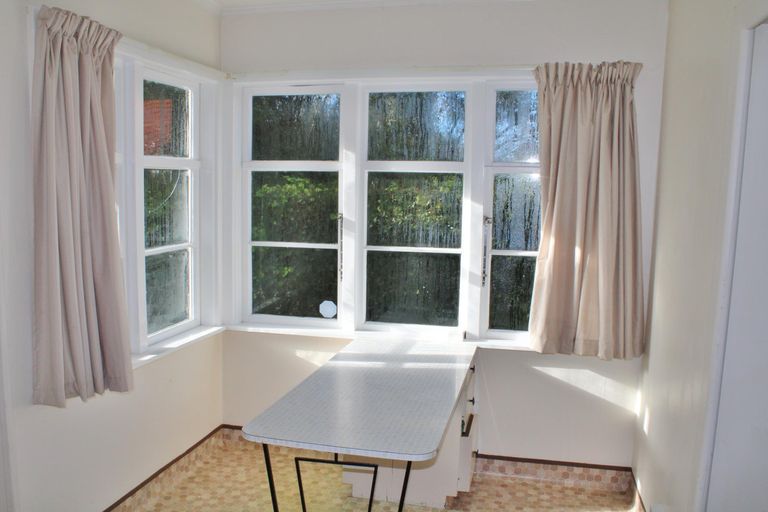 Photo of property in 16 Upper Plain Road, Masterton, 5810