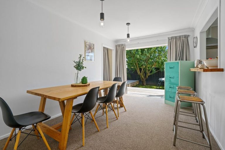 Photo of property in 160 Williams Street, Cambridge, 3434