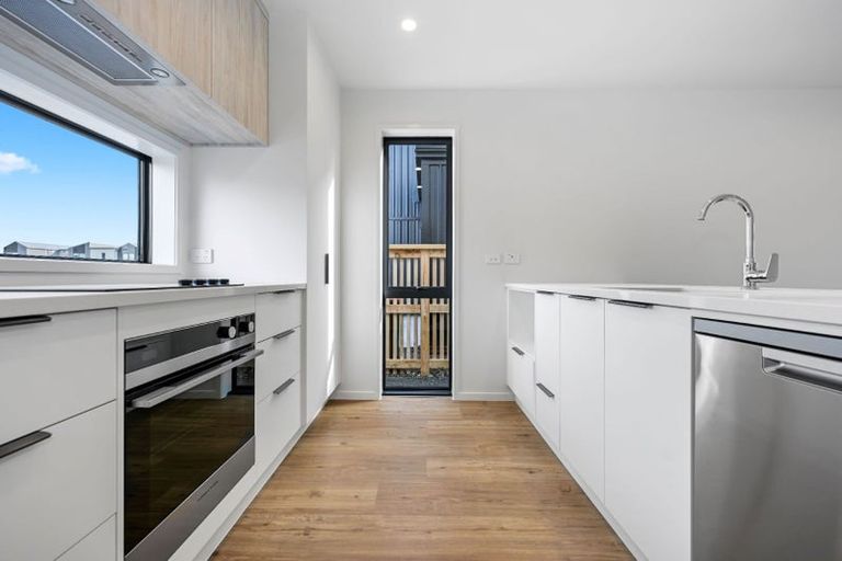 Photo of property in 68 Jacks Landing Drive, Hamilton Lake, Hamilton, 3204