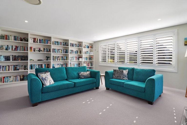 Photo of property in 37 Coppelia Avenue, Omokoroa, 3114