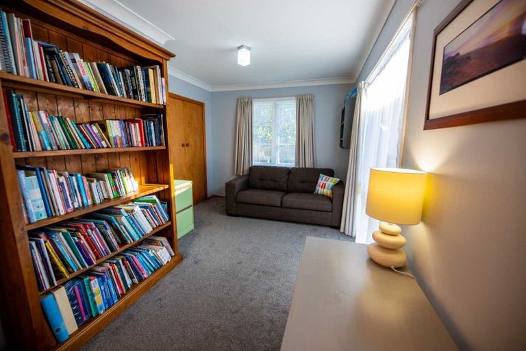 Photo of property in 5 Green Avenue, Levin, 5510