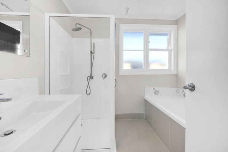 Photo of property in 27a Brecon Road, Stratford, 4332