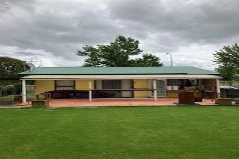 Photo of property in 24 Rewi Street, Te Aroha, 3320