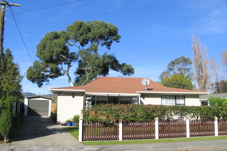 Photo of property in 25 Norfolk Street, Belmont, Lower Hutt, 5010