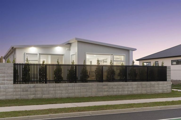 Photo of property in 15 Bale Close, Papamoa, 3118