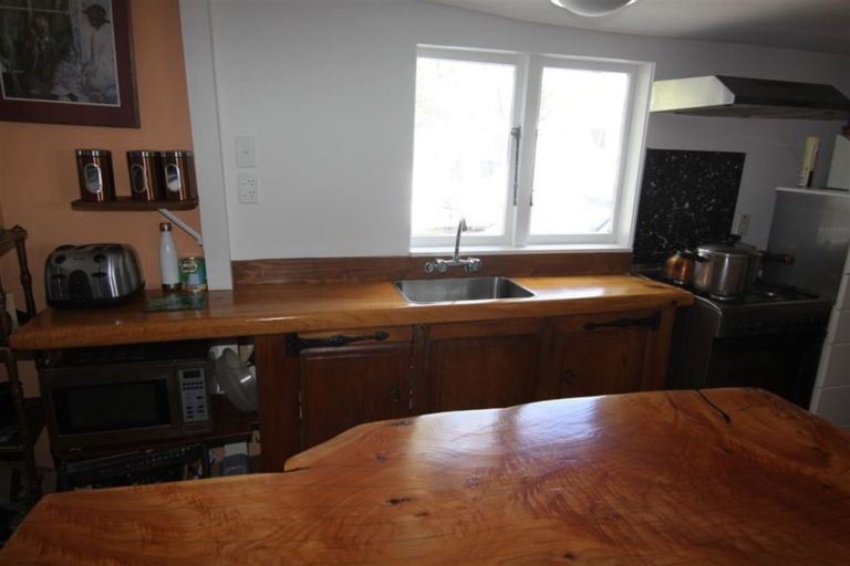 Photo of property in 66 Waimate Highway, Saint Andrews, 7988