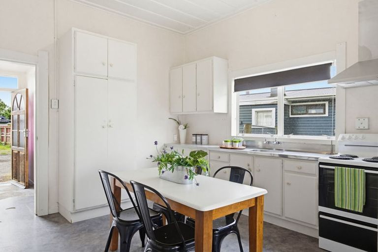 Photo of property in 255 Lytton Road, Elgin, Gisborne, 4010