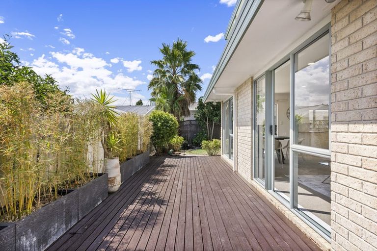 Photo of property in 2/67 Andrew Road, Howick, Auckland, 2010