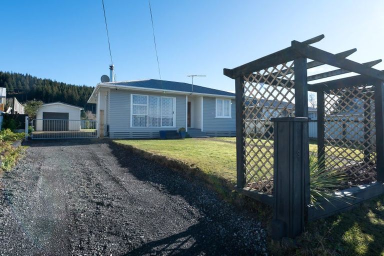 Photo of property in 9 Kea Street, Selwyn Heights, Rotorua, 3015