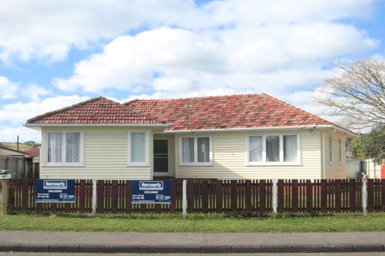 Photo of property in 58 Sutton Crescent, Papakura, 2110
