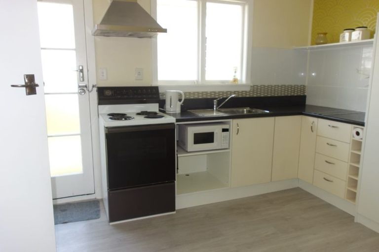 Photo of property in 4/610 Barbadoes Street, Edgeware, Christchurch, 8013