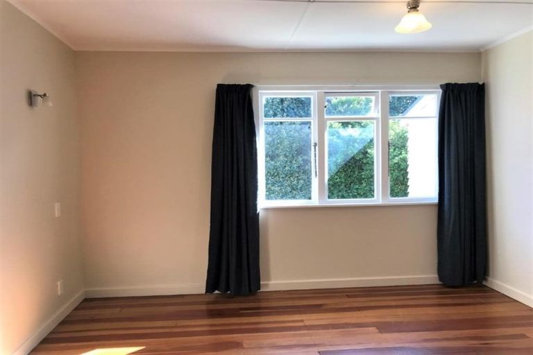 Photo of property in 40 Govett Avenue, Frankleigh Park, New Plymouth, 4310