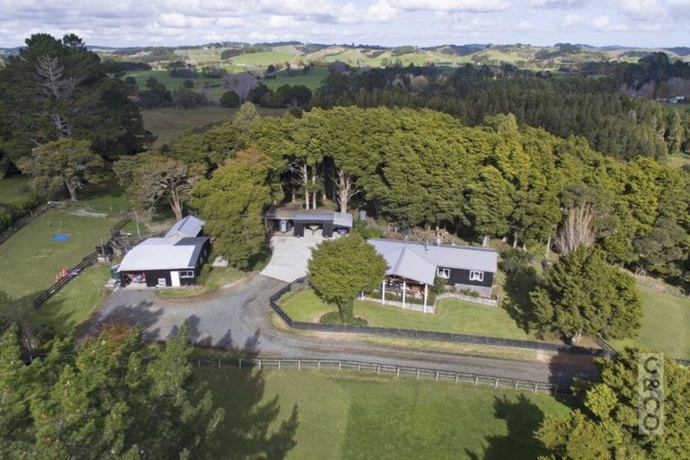 Photo of property in 202 Rapson Road, Kaukapakapa, 0871